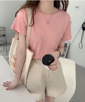 ユニコーンに乗って2話永野芽郁衣装Tシャツ