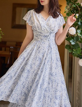 モーニングショー森山みなみアナ衣装ワンピース