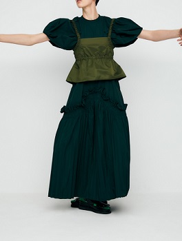 有吉の壁佐藤栞里衣装ワンピース