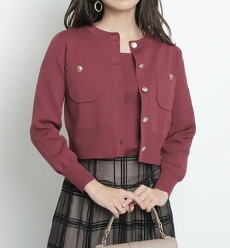 めざましテレビ井上清華アナ衣装ニットとカーディガン