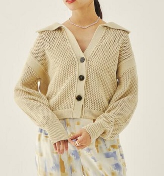 silent2話青羽紬役川口春奈さん衣装カーディガン