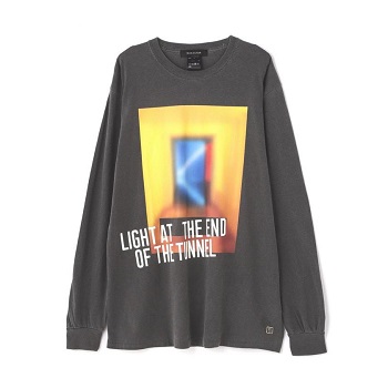 silent6話青羽紬役川口春奈さん衣装Tシャツ