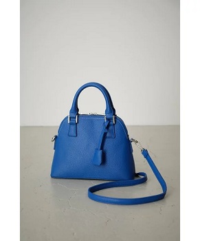  Silent6話夏帆衣装バッグ(AZUL by moussy (アズールバイマウジー) DOUBLE ZIPPER HAND BAG)