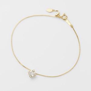 bellesiora(ベルシオラ)K18YGダイヤモンドブレスレット