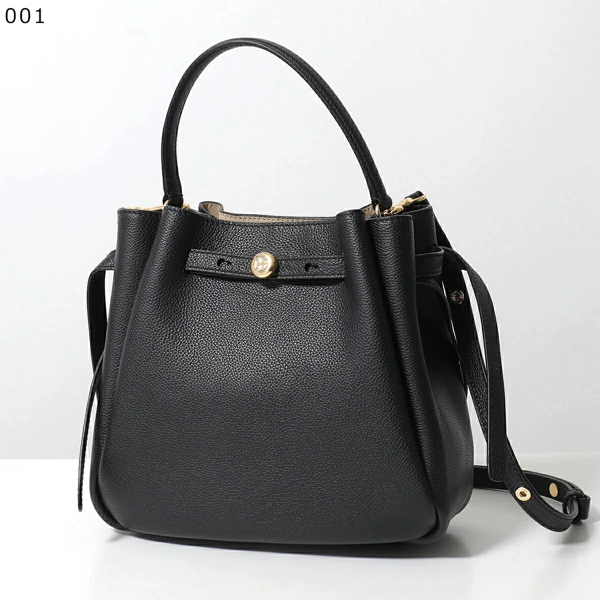 溺愛カレシの作り方4話 与田祐希 着用 TORY BURCH ROMY PEBBLED BUKET BAG ブラックのバケットバッグ
