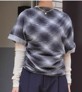 夜の音 畑芽育 着用 PHEENY Ombre Check Asymmetry Draped S/S Top トップス